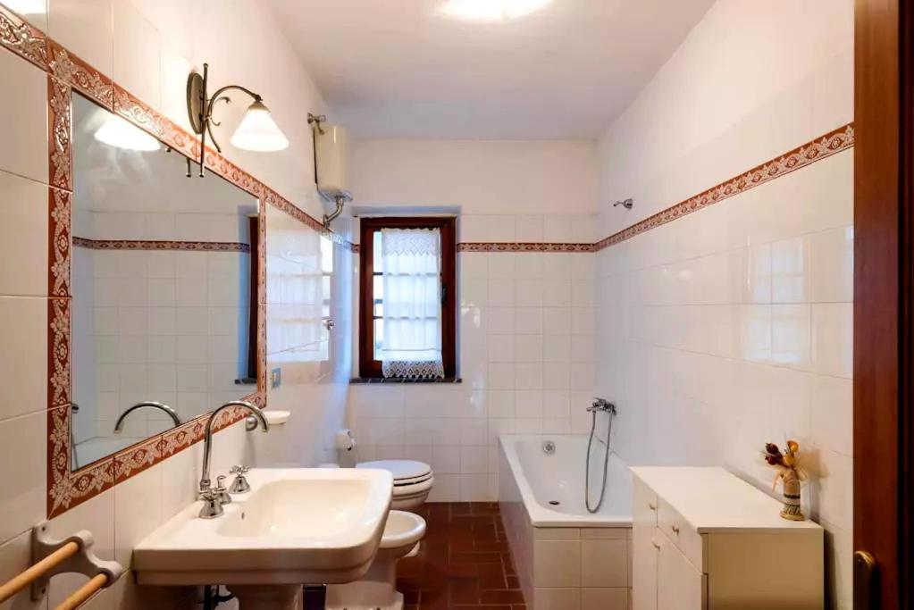 Agriturismo Podere Caggiolo - Swimming Pool & Air Conditioning Marciano della Chiana Rom bilde
